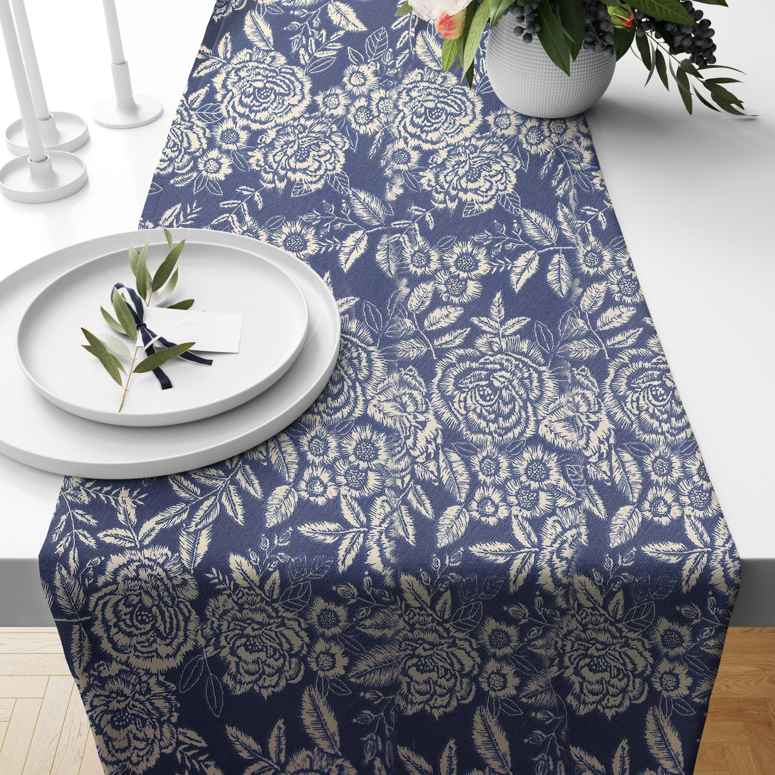 Ptextil - Хидрофобиран тишлайфер "Бели рози" Хидрофобиран тишлайфер "Бели рози"