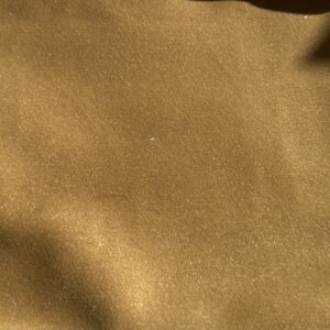 велурена завеса в по-тъмно бежов цвят (013), велур, велурено перде